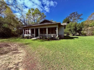 /international/us/704-davison-street-newton-tx-110106441421/