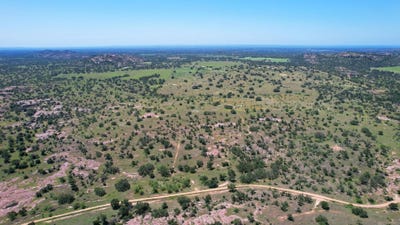 /international/us/tbd-hickory-grove-rd-pontotoc-tx-110100339638/