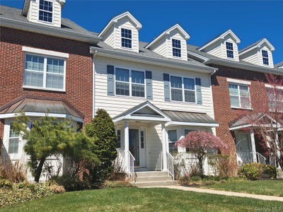 /international/us/161-brattle-circle-melville-ny-110107476208/