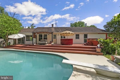 /international/us/1504-colesberg-street-silver-spring-md-110100916693/