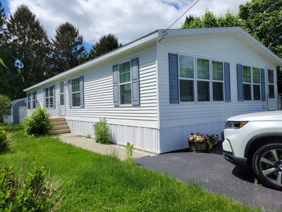 /international/us/208-g-street-groton-ct-110099577532/