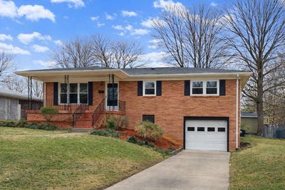 /international/us/206-parrish-rd-danville-va-110106055484/