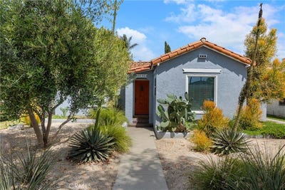 /international/us/2240-eucalyptus-long-beach-ca-110108424186/