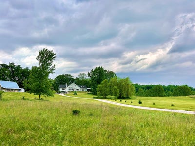 /international/us/19538-grass-lake-road-manchester-mi-110100121823/