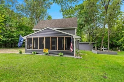 /international/us/16933-3rd-street-cleon-twp-mi-110100445812/