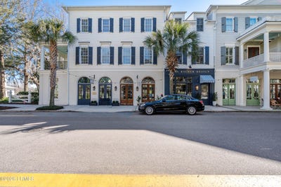 /international/us/3a-market-beaufort-sc-110105981330/
