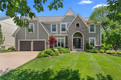 /international/us/13019-eby-lane-overland-park-ks-110108080198/