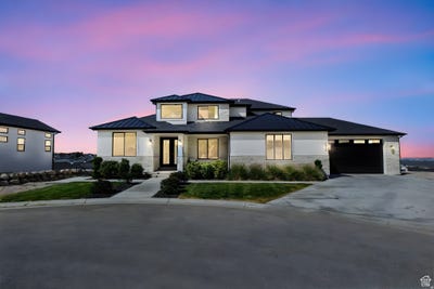 /international/us/4832-w-ridge-rock-cir-herriman-ut-110104438642/