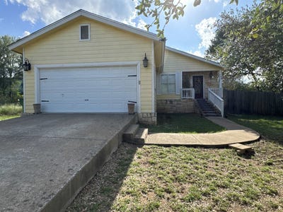 /international/us/746-pecan-lane-cottonwood-shores-tx-110100115914/
