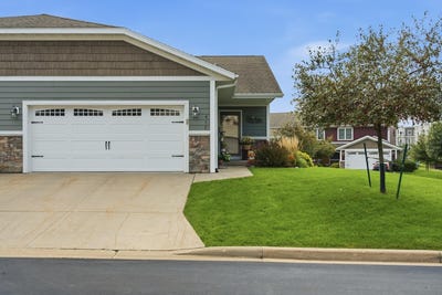 /international/us/477-coronado-cir-onalaska-wi-110110355505/