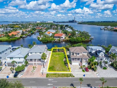 /international/us/1317-apollo-beach-boulevard-apollo-beach-fl-110120652304/