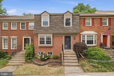 /international/us/10256-friendship-ct-fairfax-va-110108358335/