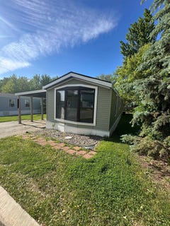 /international/us/5088-stonecrest-loves-park-il-110100027434/