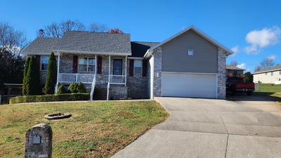 /international/us/852-tomahawk-court-marshfield-mo-110107015972/