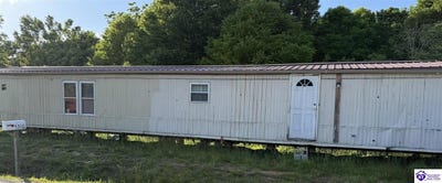 /international/us/5342-sparksville-road-columbia-ky-110107964350/