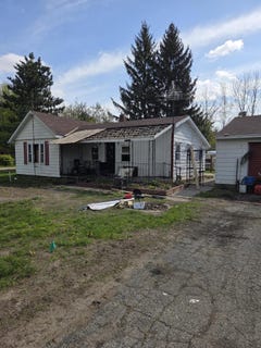 /international/us/211-s-pine-street-sheridan-mi-110107909461/
