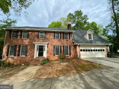 /international/us/4193-n-shallowford-road-chamblee-ga-110107868093/