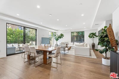 /international/us/725-n-croft-ave-los-angeles-ca-110106468559/