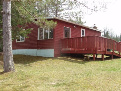 /international/us/w9798-fleming-rd-park-falls-wi-110107631410/