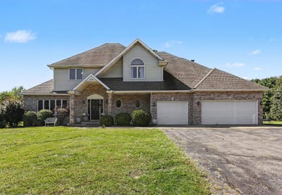 /international/us/8405-n-30th-street-richland-mi-110110189076/
