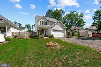 /international/us/360-4th-street-colonial-beach-va-110108583129/