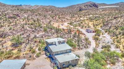 /international/us/4516-n-elephant-butte-road-queen-valley-az-110109395140/