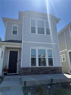 /international/us/8055-arrowwood-lane-n-maple-grove-mn-110107635891/
