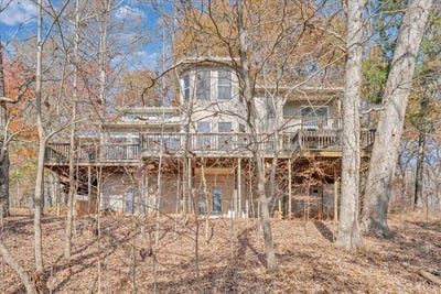 /international/us/5050-falkland-road-scottsburg-va-110103660043/