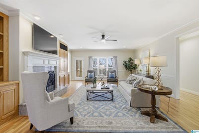 /international/us/7238-crown-ridge-drive-trussville-al-110102721144/