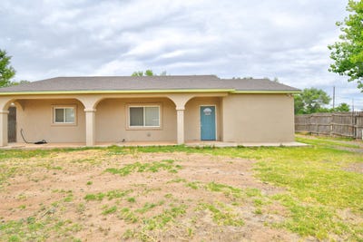 /international/us/4952-juan-p-sanchez-road-sw-los-lunas-nm-110101315885/