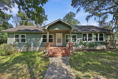 /international/us/380-poplar-street-monticello-fl-110110367928/