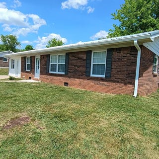 /international/us/323-tennessee-avenue-monticello-ky-110107534972/