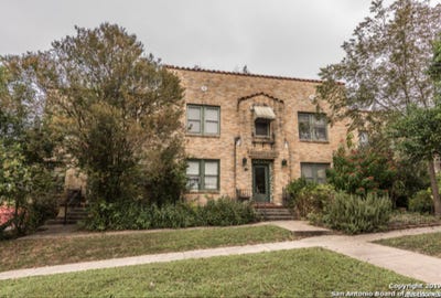 /international/us/329-huisache-1-3-san-antonio-tx-110106959876/