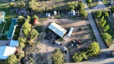 /international/us/16-abra-rd-questa-nm-110101459271/