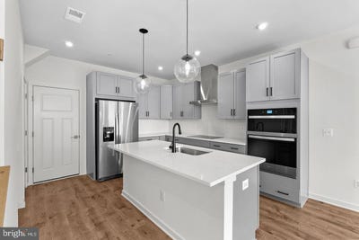 /international/us/43833-venetian-square-ashburn-va-110120801392/