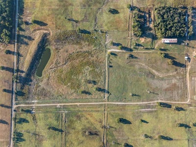 /international/us/510-county-road-282-cameron-tx-110103542023/