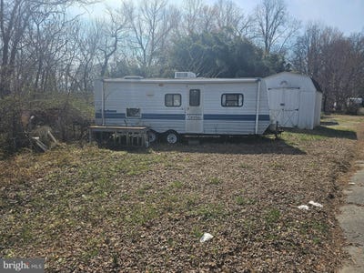 /international/us/74-73-omaha-lane-earleville-md-110106379288/