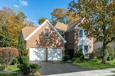 /international/us/46-windward-way-red-bank-nj-110106344297/