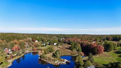 /international/us/39-jay-carter-road-blue-hill-me-110120151138/