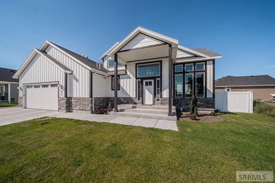 /international/us/811-harborside-loop-blackfoot-id-110106320929/