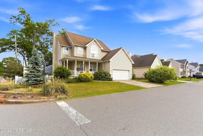/international/us/801-cranberry-road-beachwood-nj-110108380225/
