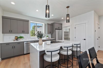 /international/us/1709-s-federal-way-boise-id-110108062217/
