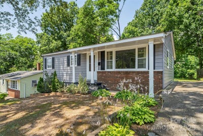 /international/us/321-park-avenue-marion-nc-110100622869/?lang=fr