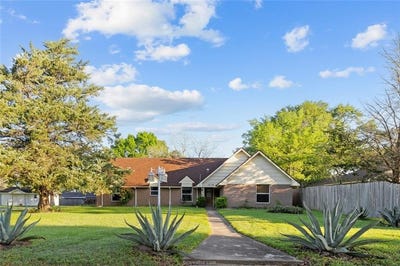 /international/us/1519-everitt-street-navasota-tx-110107717359/