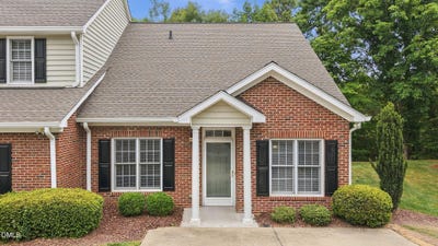 /international/us/910-quiet-woods-place-durham-nc-110107911518/