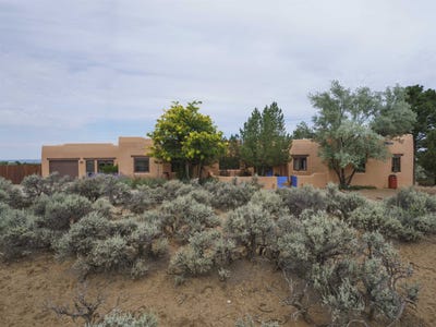 /international/us/1460-santa-cruz-taos-nm-110101290461/