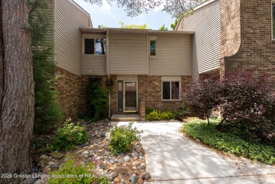/international/us/912-grenoble-drive-lansing-mi-110108802715/