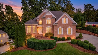 /international/us/4901-preston-park-drive-kingsport-tn-110120485733/