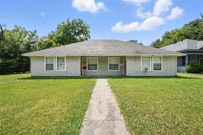 /international/us/1328-s-travis-street-sherman-tx-110120019438/