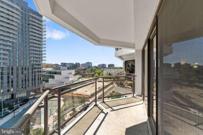 /international/us/1530-key-boulevard-n-arlington-va-110109131854/